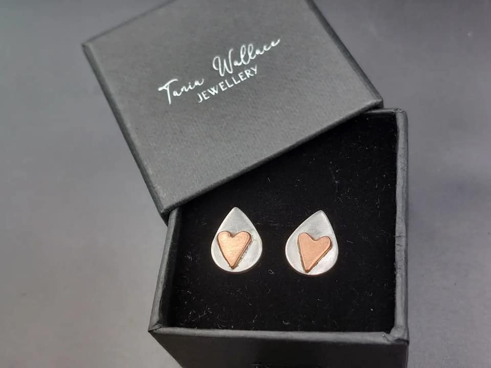 Silver teardrop studs with copper hearts