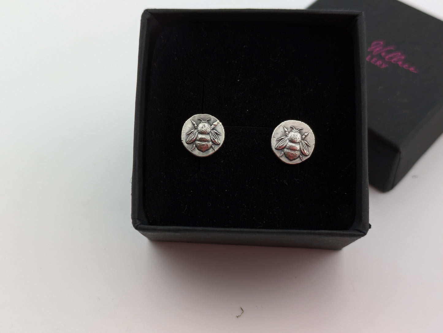 Bumblebee Studs