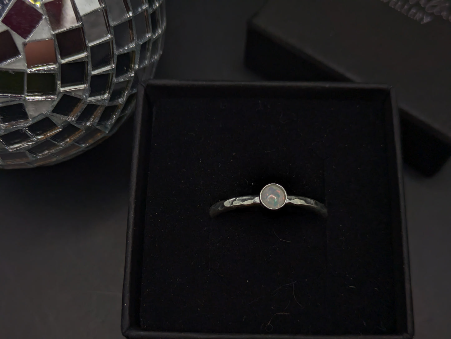 Sterling Silver Band With Red & Green Opal
