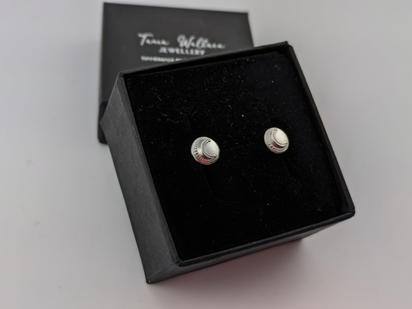 Moon Studs