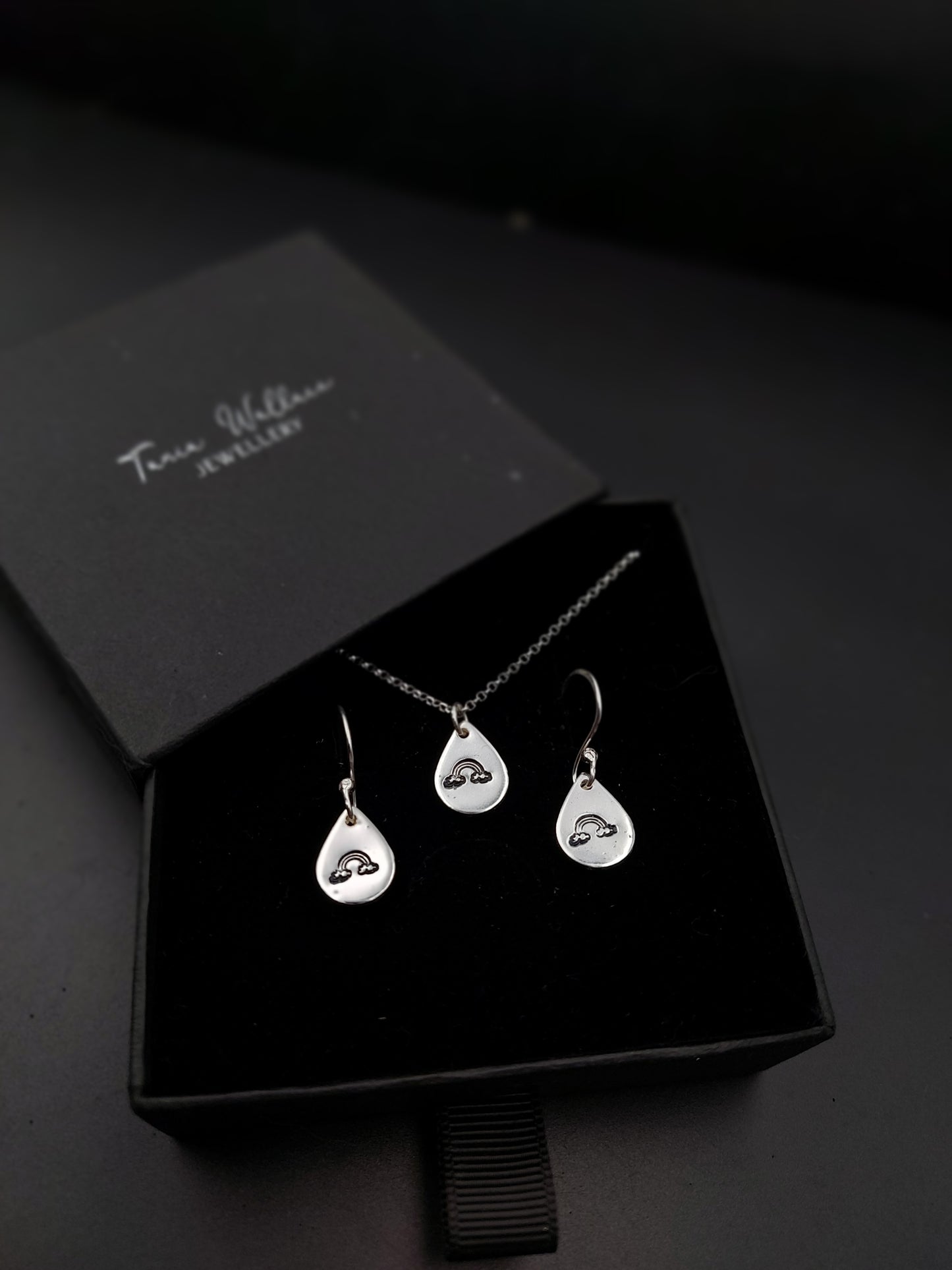 Rainbow Teardrop Drops