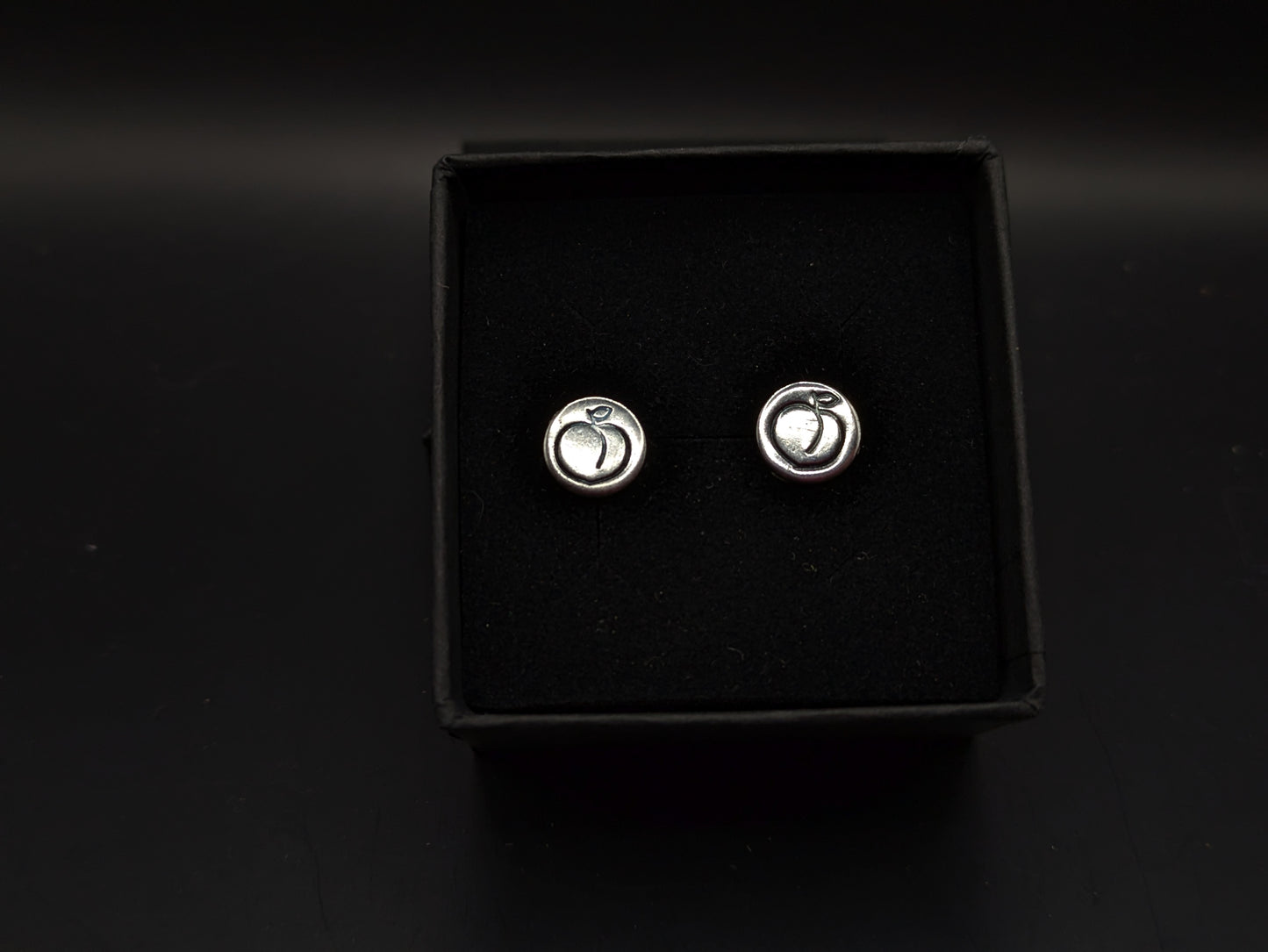 Peachy Studs