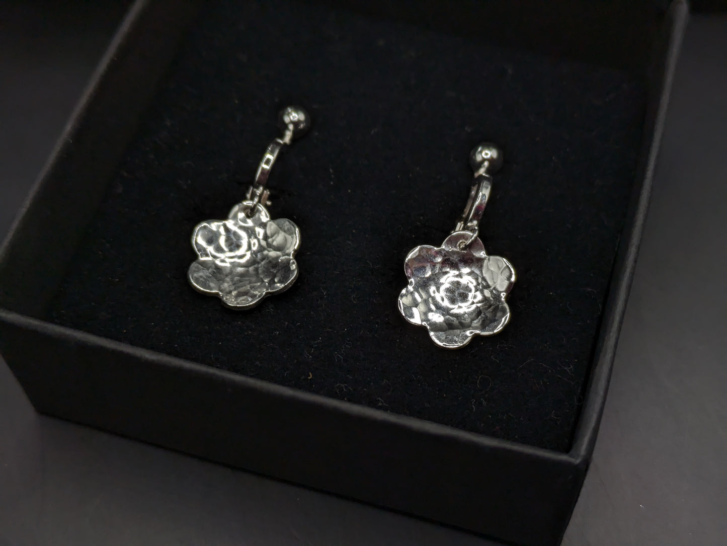 Flower Clip-On Drops
