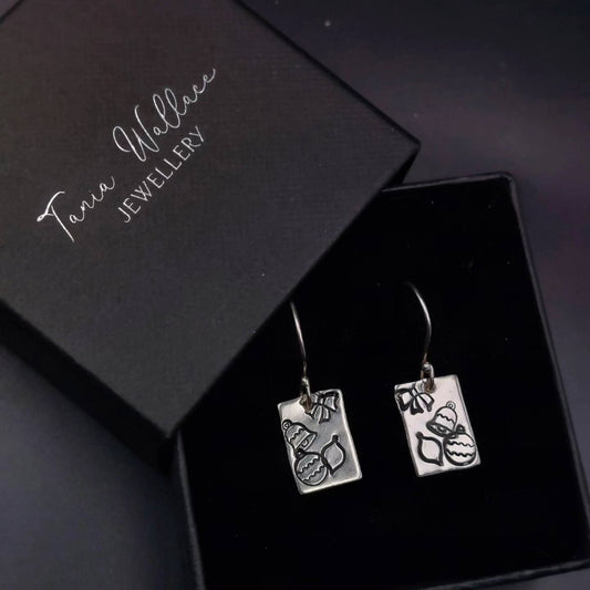 Festive Rectangular Drops