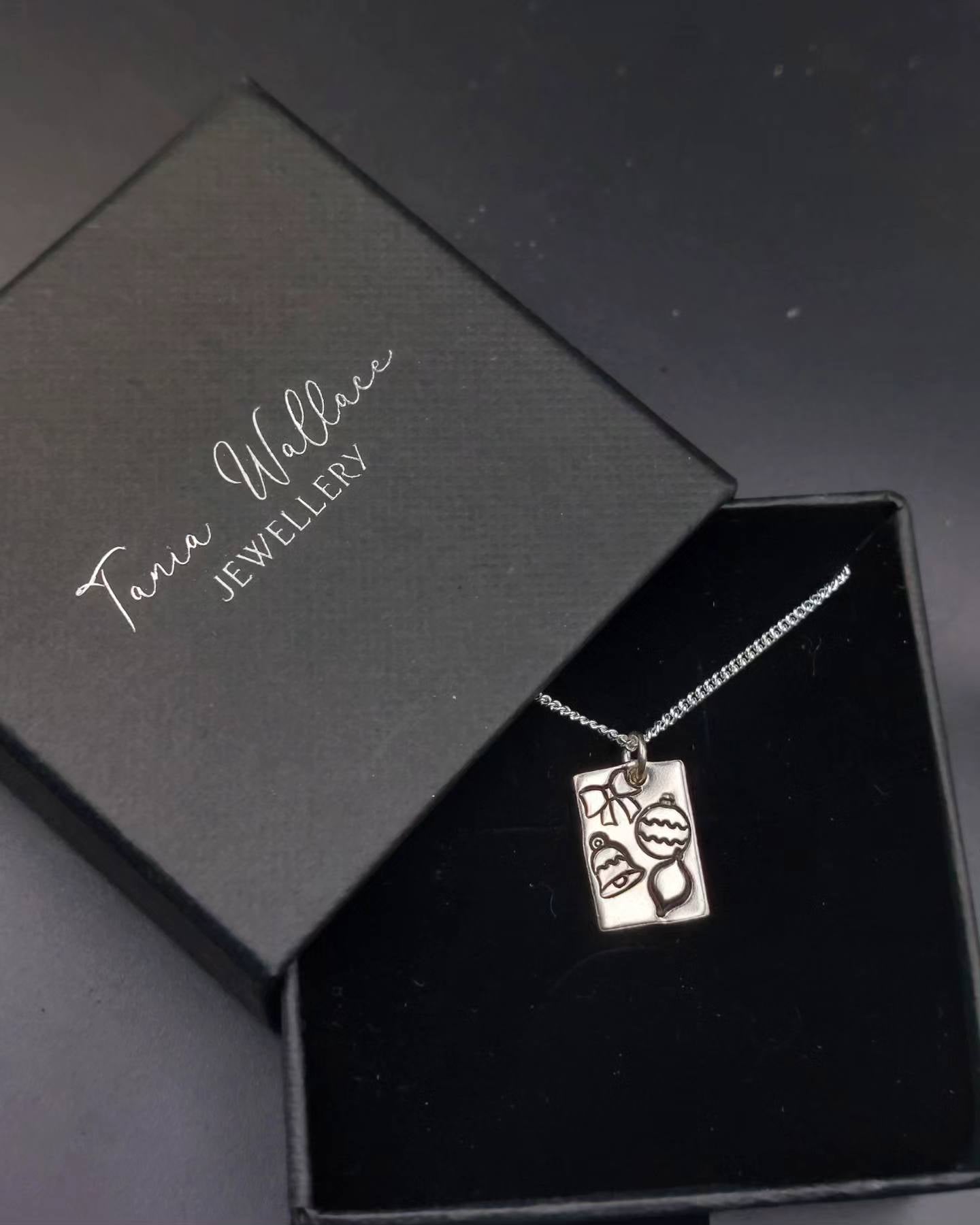 Assorted Festive Design Pendant