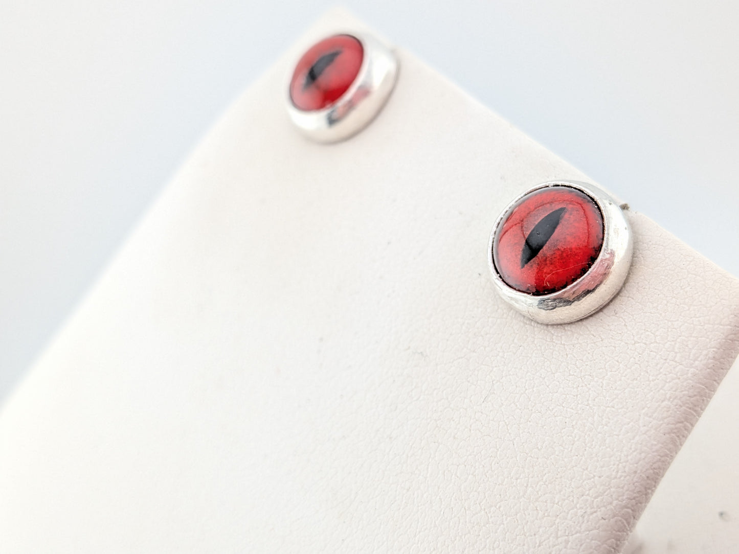 Red Glass Reptile Eye Studs