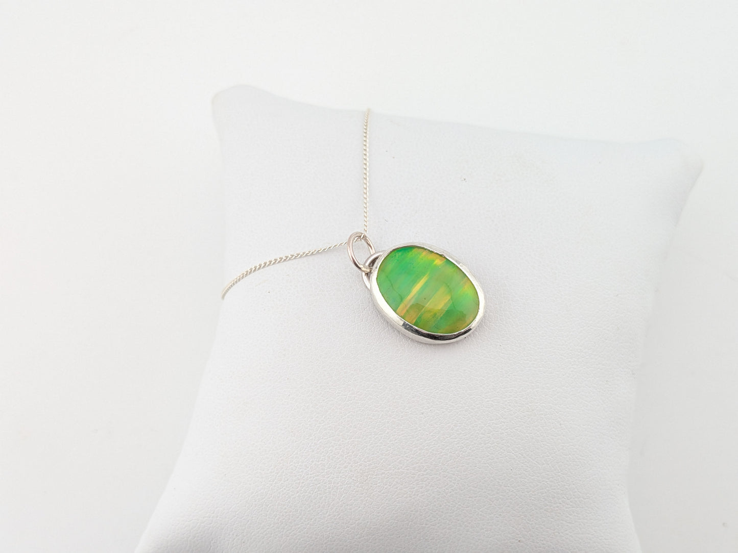 Juicy Green Bello Opal Pendant