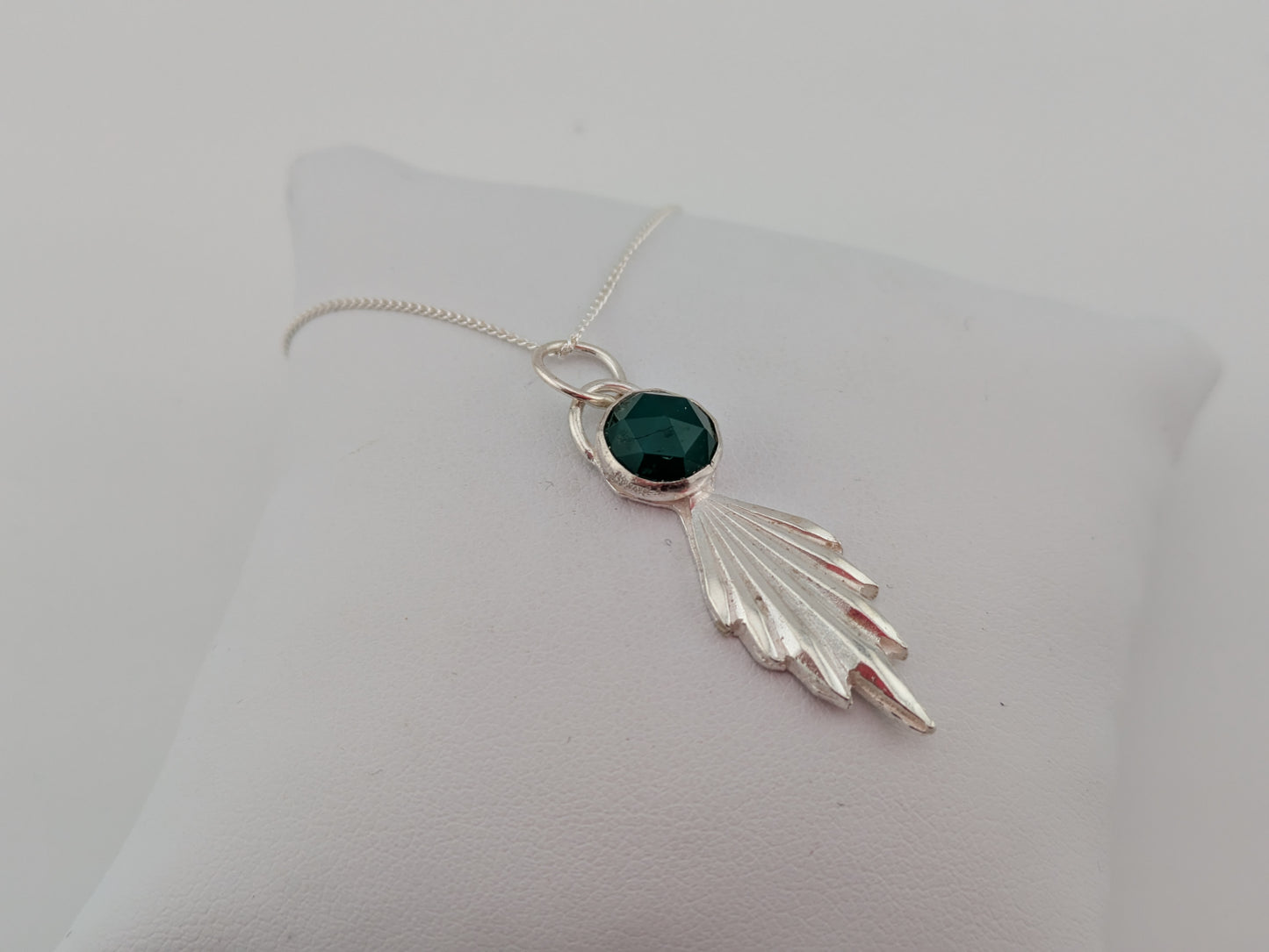 3D Fan and Green Agate Pendant