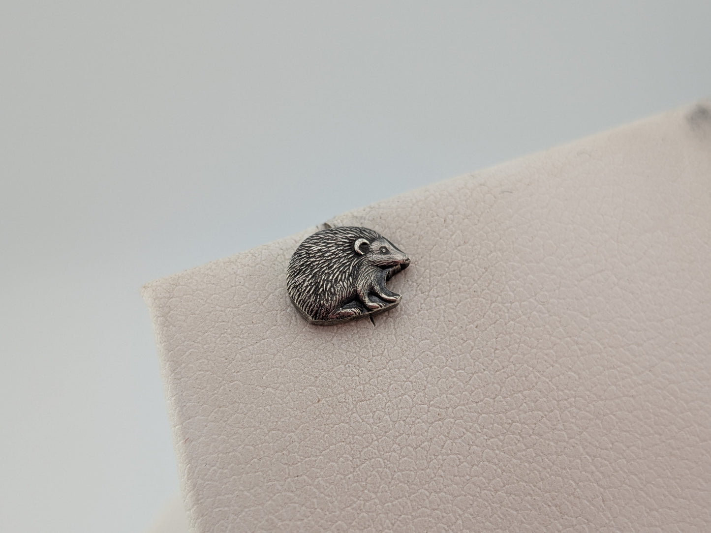 Single Hedgehog Stud