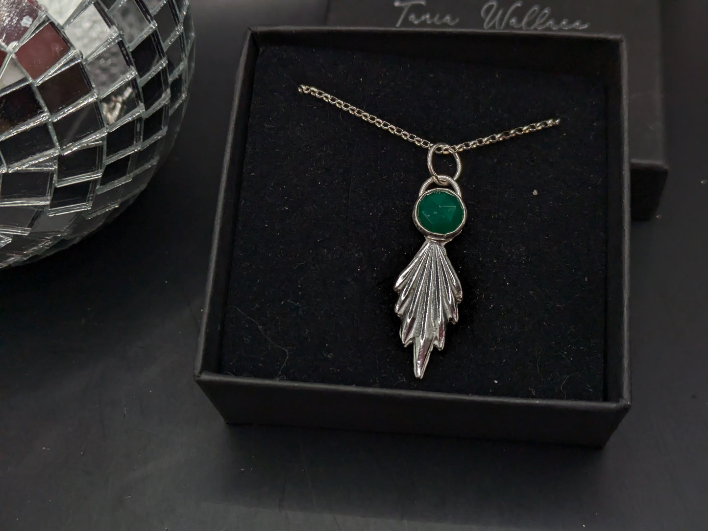 3D Fan and Green Agate Pendant