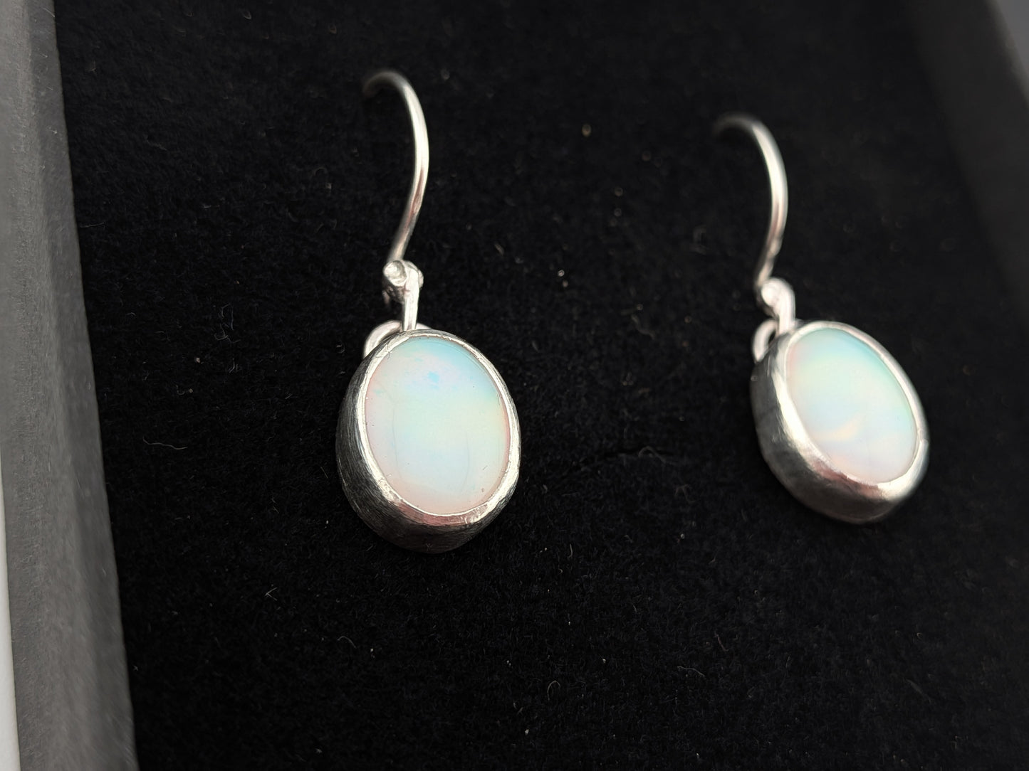 Aurora Opal Drops