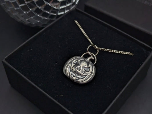 3d Pumpkin Necklace