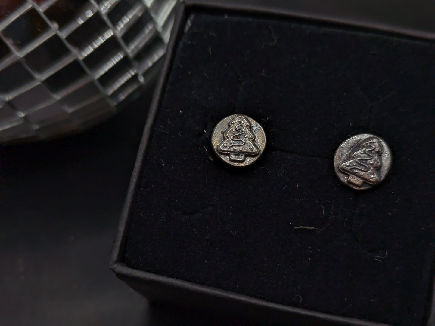 Darkened Christmas Cookie Studs