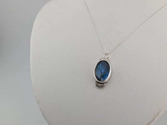 Labradorite Pendant