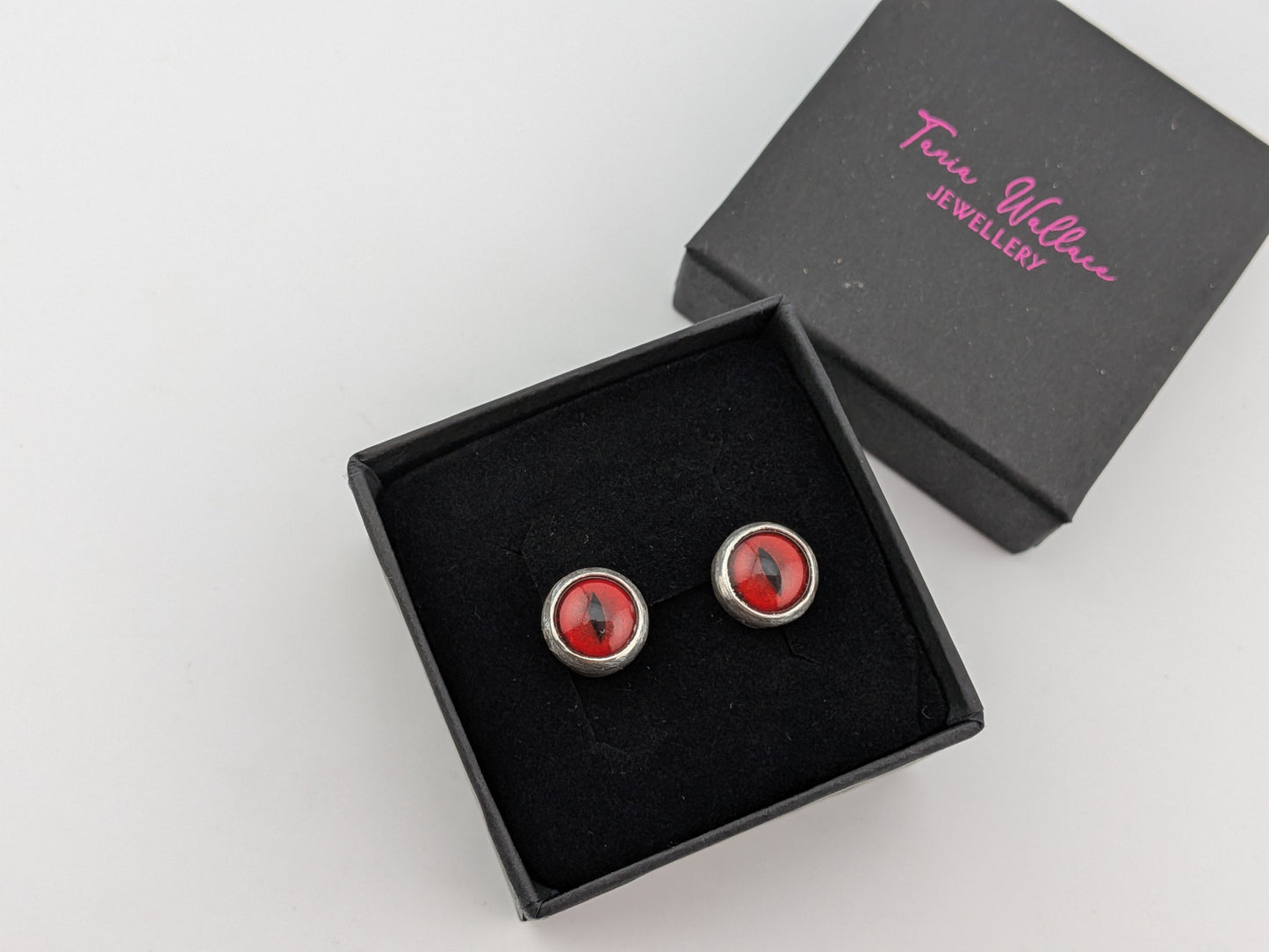 Red Glass Reptile Eye Studs