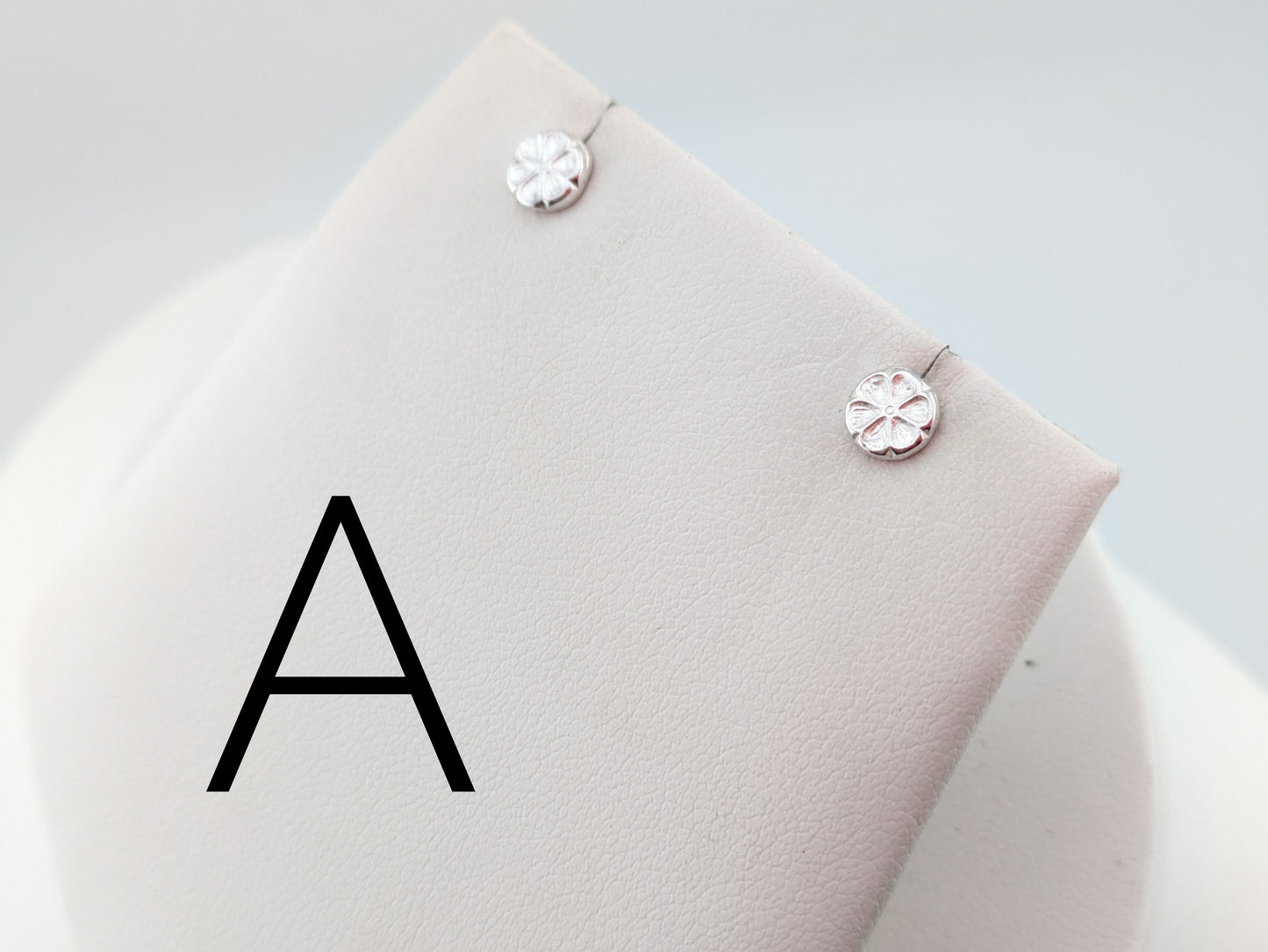 Dainty Flower Studs