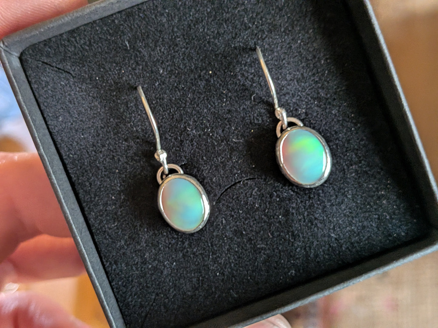 Aurora Opal Drops