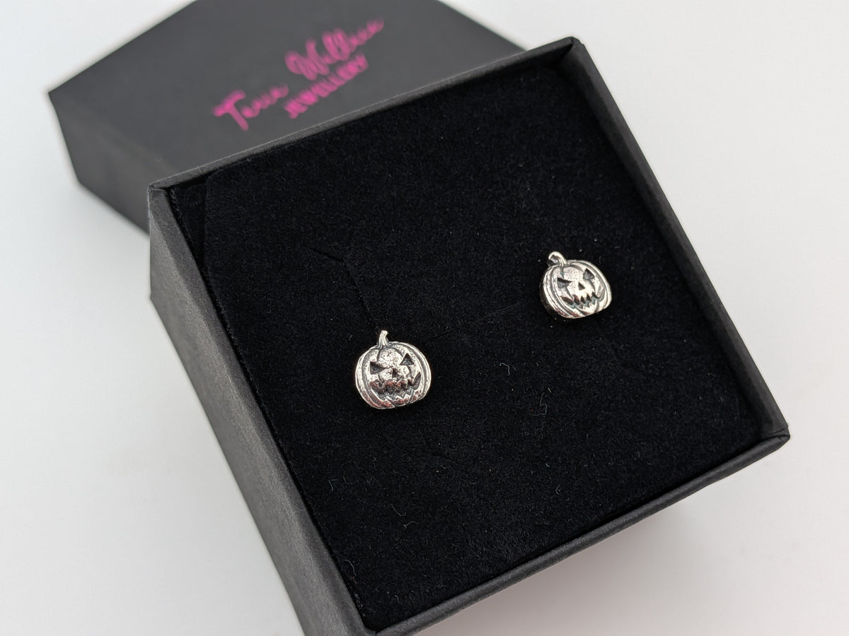 Solid Silver Pumpkin Studs