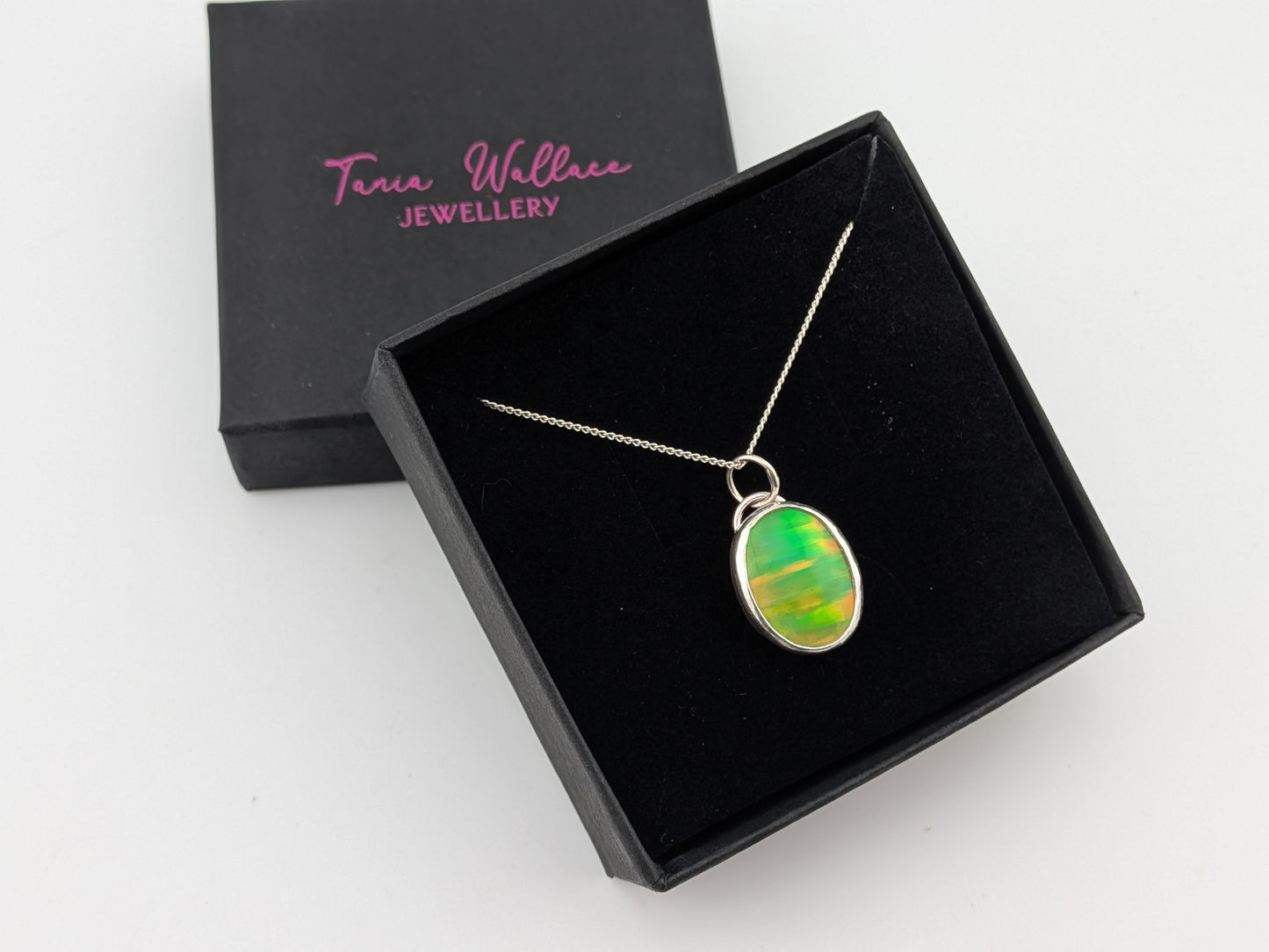 Juicy Green Bello Opal Pendant