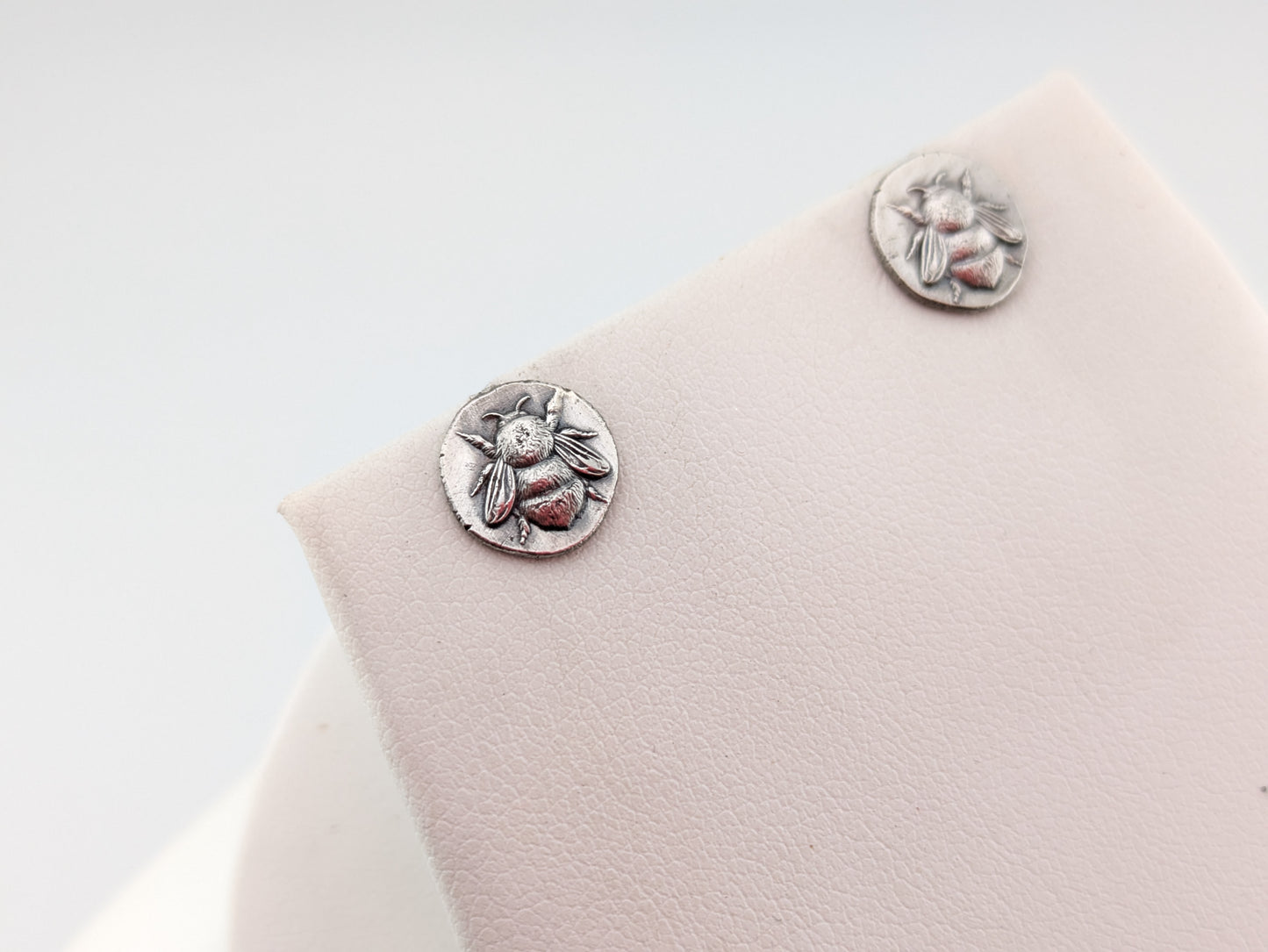Bumblebee Studs