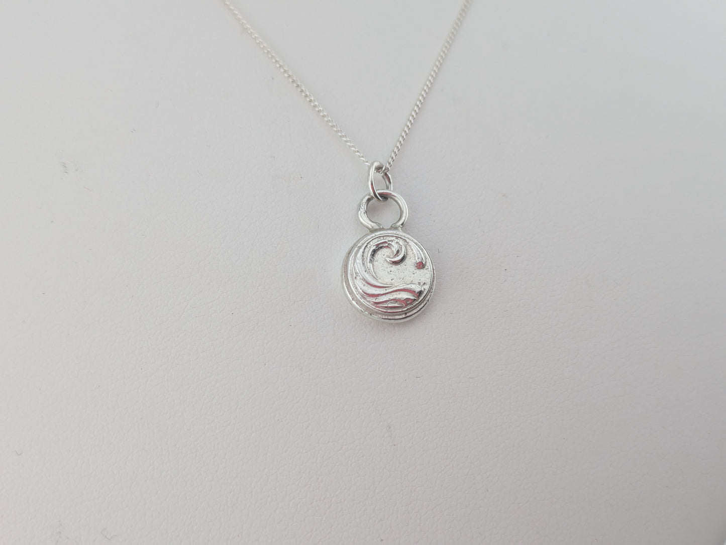 Solid Silver Wave Set