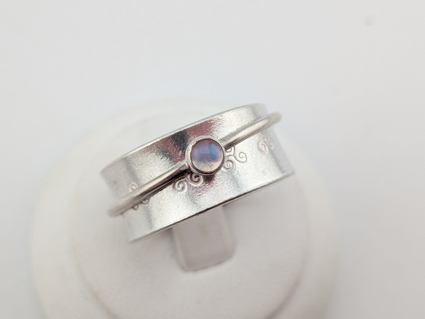 Rainbow Moonstone Celtic Spinner