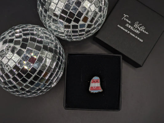 Pool Ball Trans Ghost Pin Badge