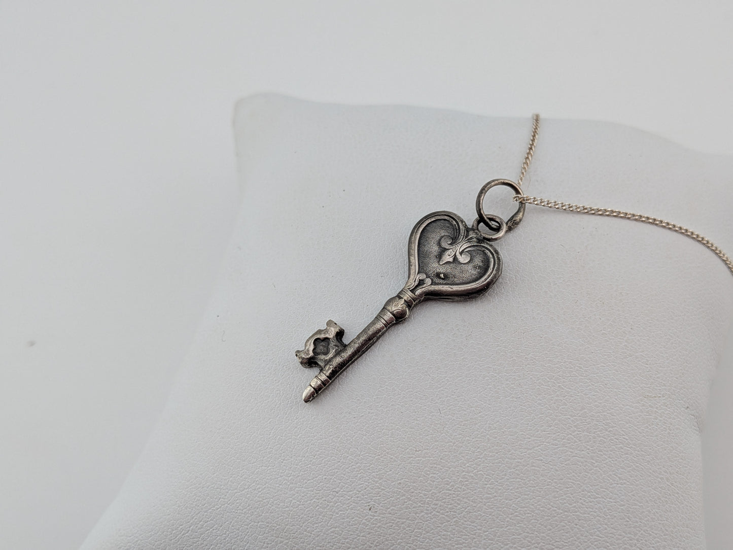 Ornate Heart Key Pendant